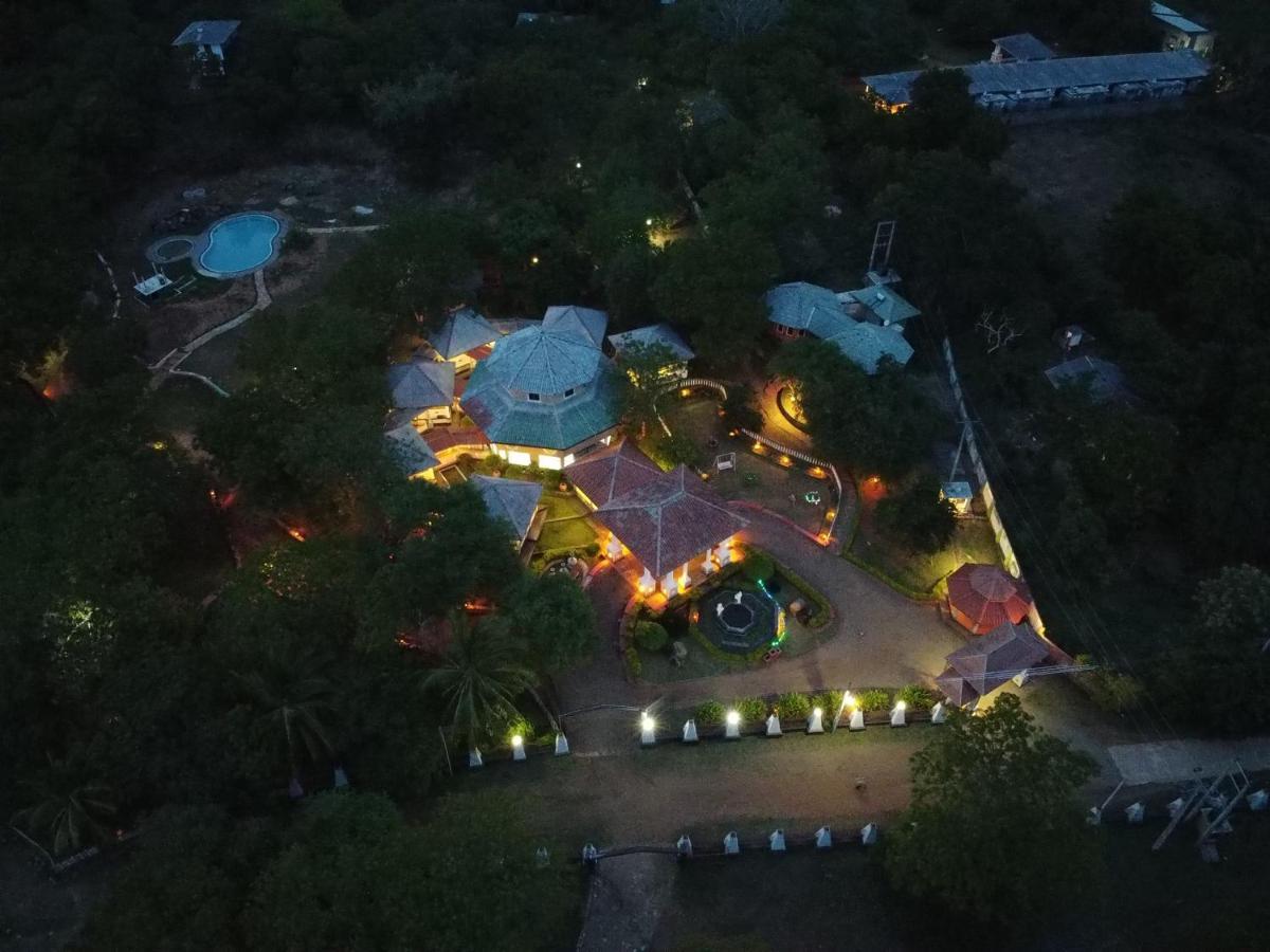 Kodigahawewa Forest Resort Tissamaharama Exterior photo