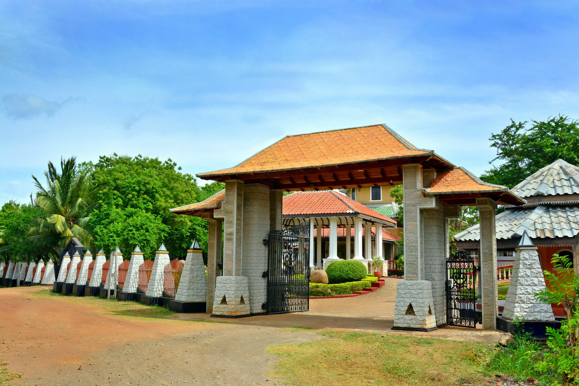 Kodigahawewa Forest Resort Tissamaharama Exterior photo